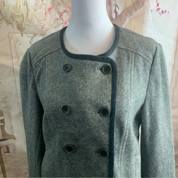 NEW LOFT Double Breasted Button Down Blazer - Picture 2 of 10